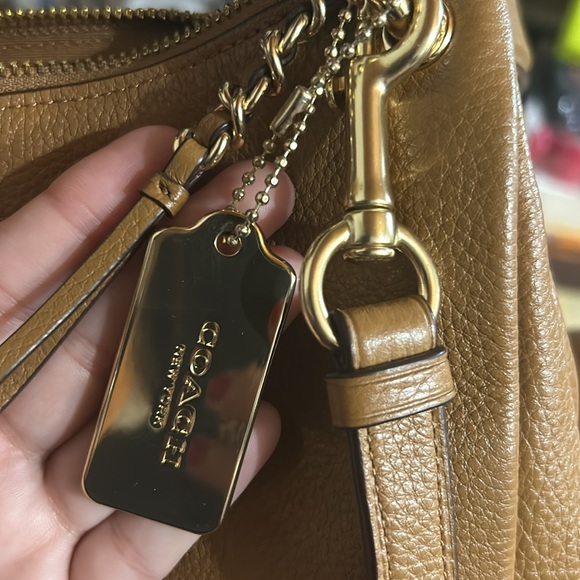 New Coach crossbody/shoulder bag - Picture 4 of 7